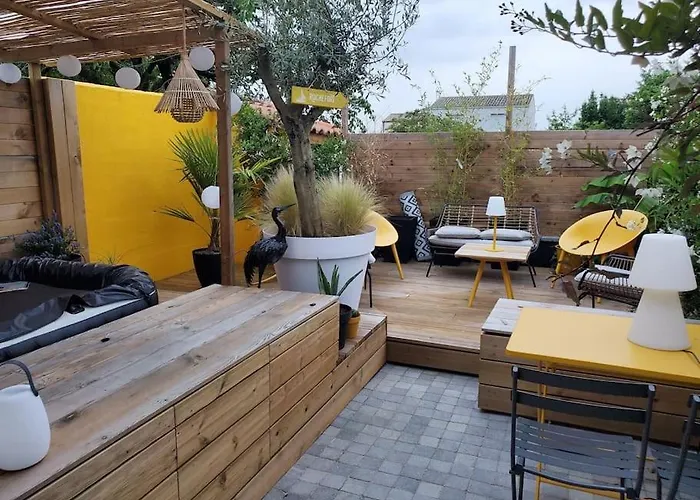 Сasa de vacaciones Le Parmentine, Jacuzzi Hammam Rochefort (Charente-Maritime)